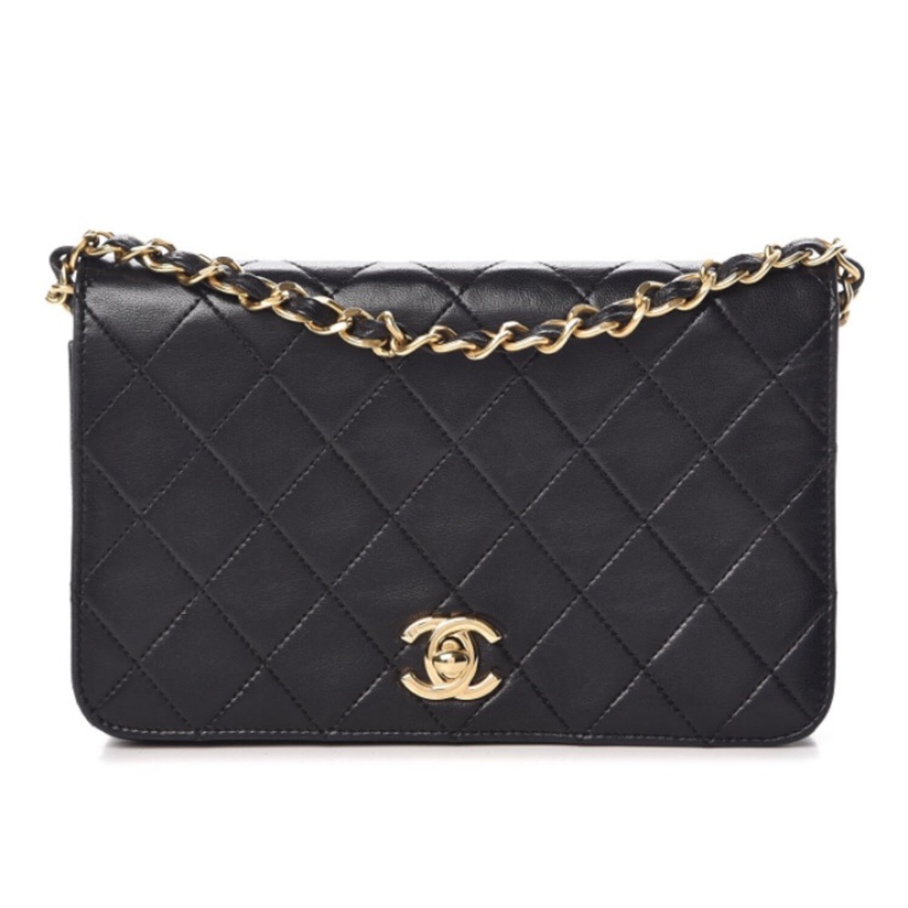 ❌❌❌SOLD❌❌❌ Vintage Chanel Lambskin Quilted Small